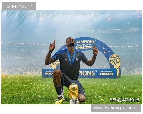 足球巨星退役回顾:传奇球员告别绿茵场的动人瞬间 足球巨星退役回顾:传奇球员告别绿茵场的动人瞬间